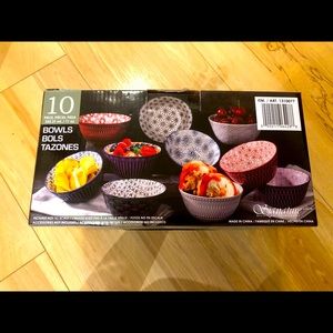 NWT 10 stoneware Bowls